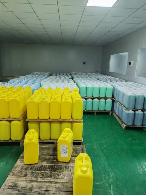 洗洁精品类批发攻略 合成洗涤剂与禽类洗涤用品供应行情解析